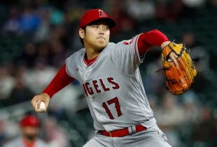 "Shohei Ohtani's Spectacular Performance: Two Home Runs and 10 Strikeouts Propel Angels to Victory" | Celebrity Sekai